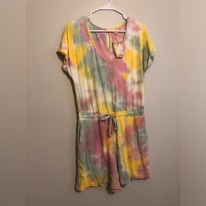 NWT Hem & Thread Tie Dye Romper